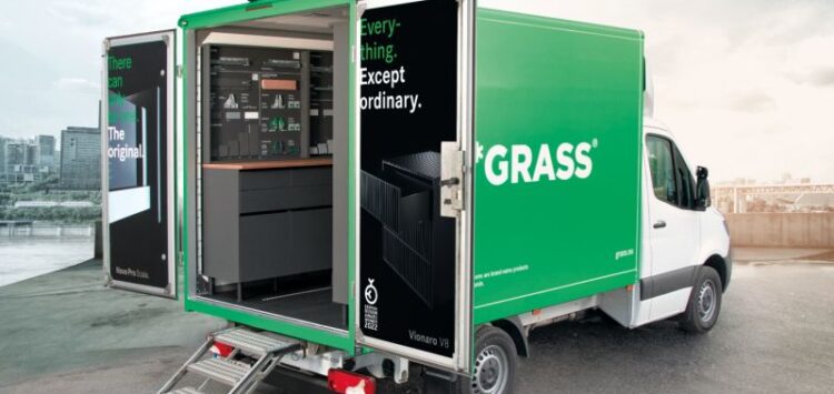 El GRASS BUS realiza parada en Agloval